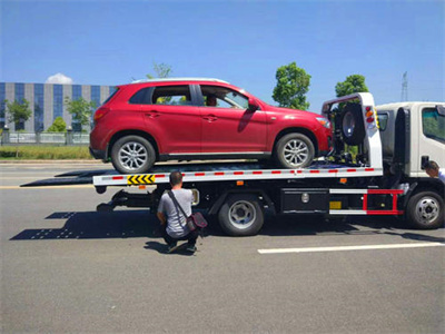 万荣长岭道路救援